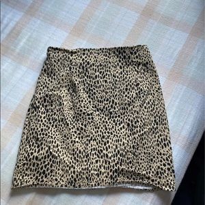 Brandy Melville skirt